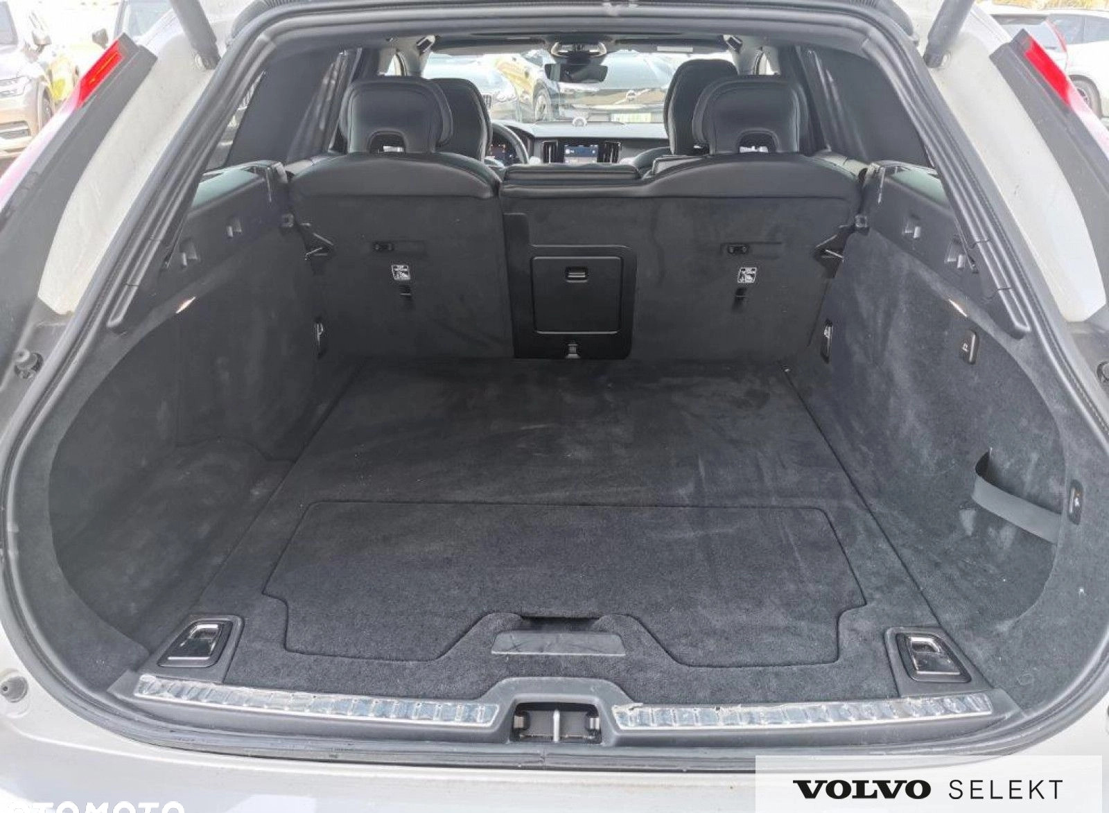 Volvo V90 Cross Country cena 299900 przebieg: 15969, rok produkcji 2023 z Warszawa małe 781